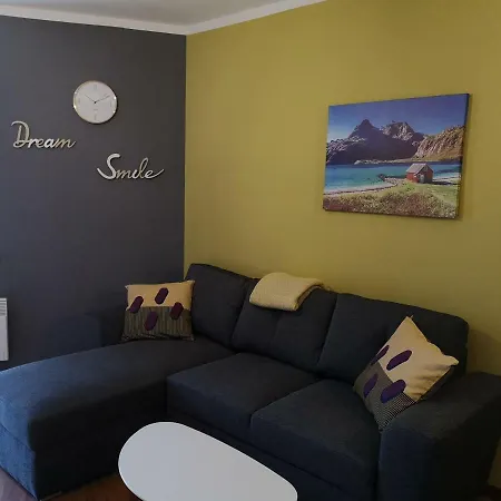 Cozy One Bedroom Near Gondola Ii Apartment Bansko